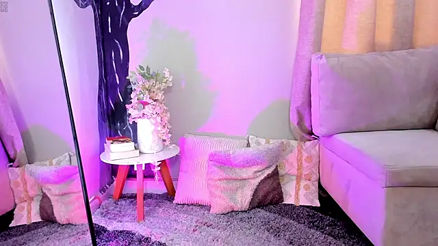 Miranda doll  online show from 5, 3, 2026