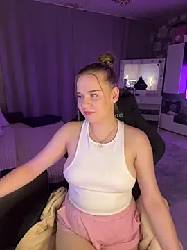 Snapshot of Lexi_noah chatting on 20, 9, 2025 Lexi noah online show from 20, 9, 2025