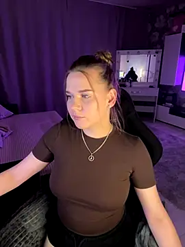 Snapshot of Lexi_noah chatting on 1, 10, 2025 Lexi noah online show from 1, 10, 2025