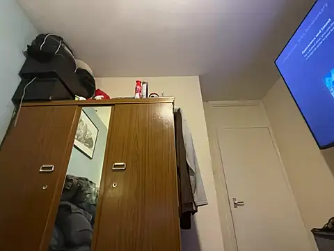 Tattooednakedguy online show from 16, 1, 2025