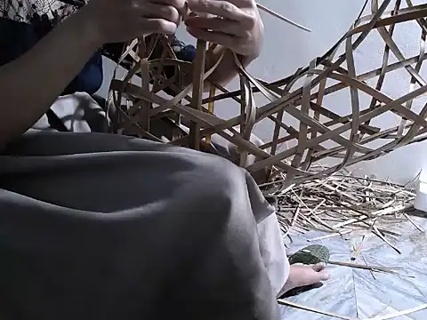 Snapshot of nolame18xxx chatting on 14, 11, 2025 nolame18xxx online show from 14, 11, 2025