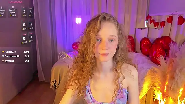 Snapshot of _Rose_Charming_ chatting on 13, 2, 2025 Rose Charming online show from 13, 2, 2025