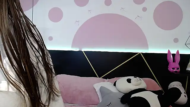 DanniAbbey online show from 23, 2, 2026