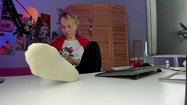 Snapshot of LylithSkye chatting on 6, 3, 2025 LylithSkye online show from 6, 3, 2025