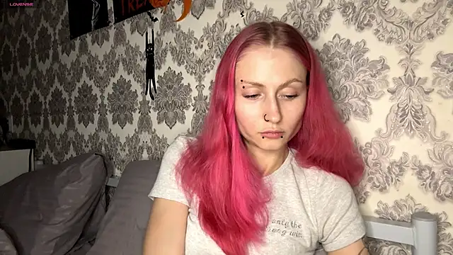 MarthaGees online show from 2, 12, 2025