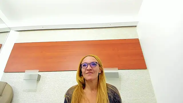 maddy cartter online show from 22, 12, 2025