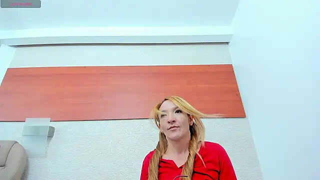 Snapshot of maddy_cartter chatting on 19, 3, 2026 maddy cartter online show from 19, 3, 2026