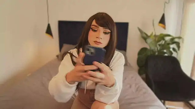 Snapshot of pansuggarofficial chatting on 1, 12, 2025 pansuggarofficial online show from 1, 12, 2025