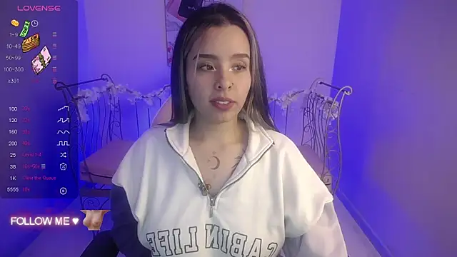 Mia Lopez  online show from 7, 1, 2025