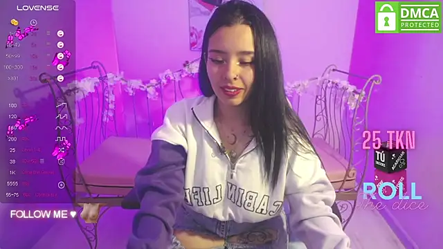 Mia Lopez  online show from 4, 3, 2025