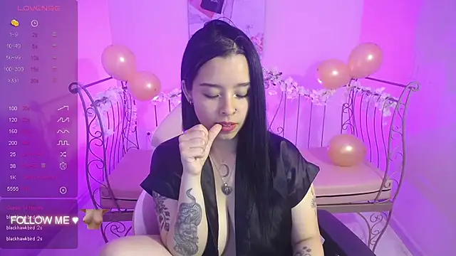 Mia Lopez  online show from 6, 3, 2025