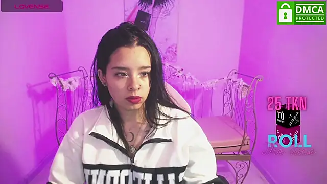 Mia Lopez  online show from 20, 3, 2025