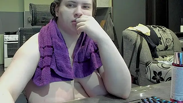 Snapshot of 1lindsey1 chatting on 7, 2, 2025 1lindsey1 online show from 7, 2, 2025