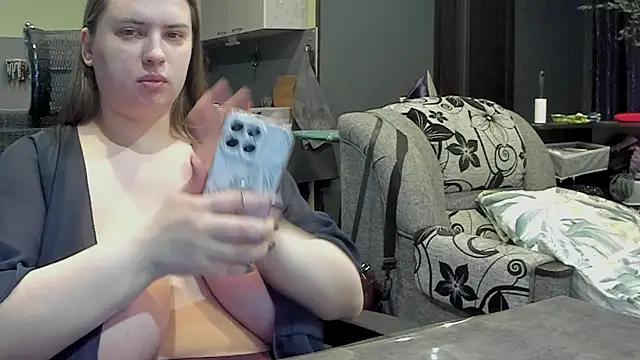Snapshot of 1lindsey1 chatting on 8, 2, 2025 1lindsey1 online show from 8, 2, 2025