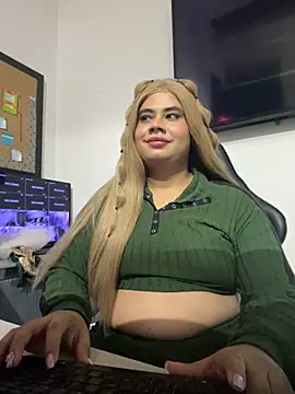 Snapshot of Tom_Silver__ chatting on 7, 10, 2025 Tom Silver online show from 7, 10, 2025