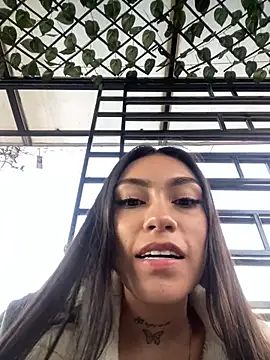Effy Bonny online show from 17, 1, 2025