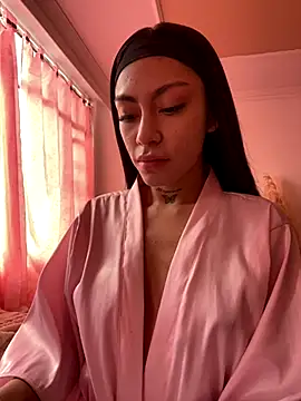 Effy Bonny online show from 3, 10, 2025