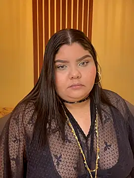 Snapshot of _Shara_Handal_ chatting on 9, 10, 2025 Shara Handal online show from 9, 10, 2025