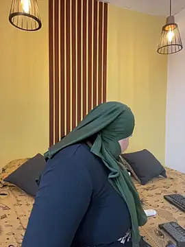 Snapshot of _Shara_Handal_ chatting on 11, 10, 2025 Shara Handal online show from 11, 10, 2025