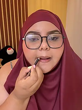 Snapshot of _Shara_Handal_ chatting on 2, 11, 2025 Shara Handal online show from 2, 11, 2025