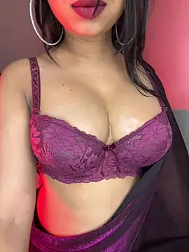 Hot-sexy222 online show from 5, 5, 2026