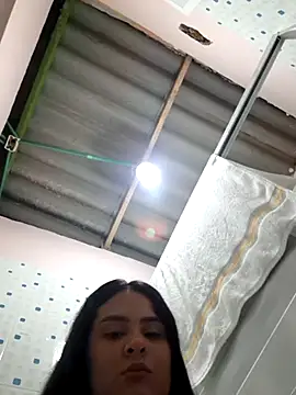 sexy-latin10 online show from 31, 10, 2025