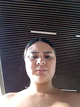 sexy-latin10 online show from 30, 4, 2026