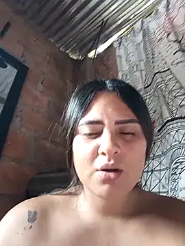 sexy-latin10 online show from 17, 5, 2026