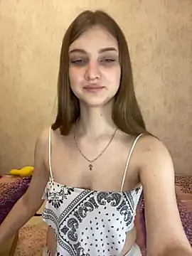 MollyDolle online show from 16, 12, 2024