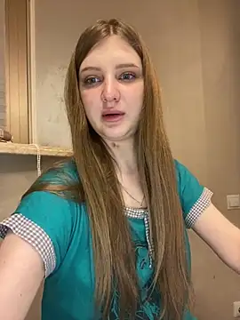 MollyDolle online show from 8, 5, 2026
