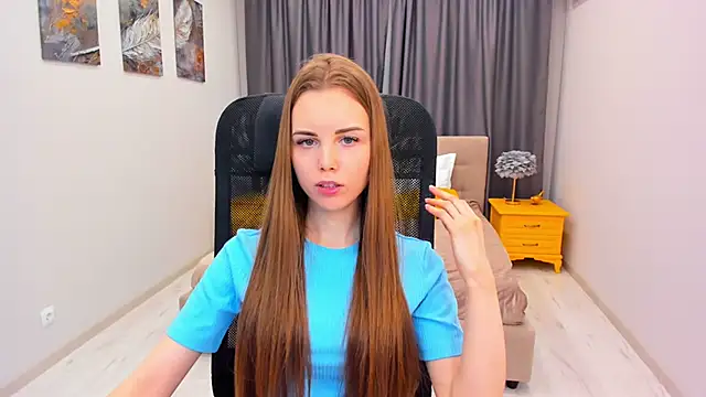 MileyWings online show from 11, 3, 2025