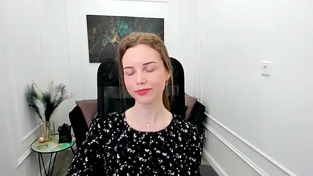 MileyWings online show from 9, 6, 2026
