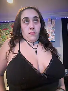 Snapshot of ThicBunz chatting on 16, 2, 2026 ThicBunz online show from 16, 2, 2026