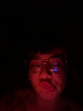 JeyLee online show from 7, 12, 2024