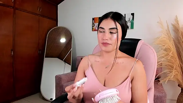 Snapshot of Alheli_16 chatting on 11, 2, 2026 Alheli 16 online show from 11, 2, 2026