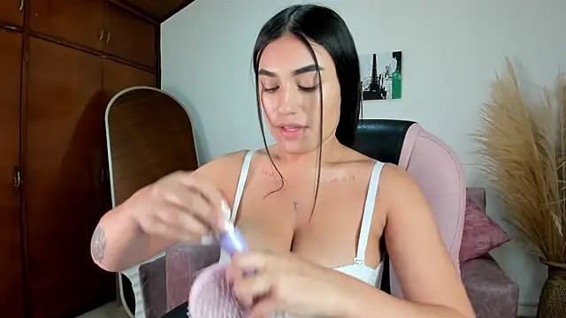 Snapshot of Alheli_16 chatting on 20, 2, 2026 Alheli 16 online show from 20, 2, 2026