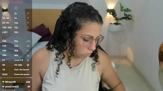 aixa 15 online show from 17, 12, 2024