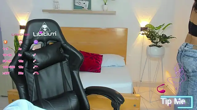 aixa 15 online show from 21, 3, 2025