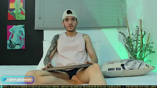 Tylergiuseppe  online show from 18, 3, 2025