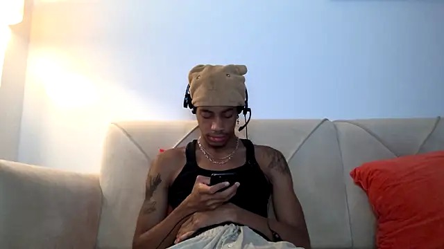 Skinnyblackman online show from 4, 11, 2025