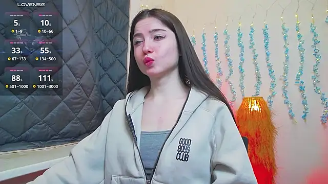 Snapshot of Luxuryalma chatting on 23, 3, 2026 Luxuryalma online show from 23, 3, 2026