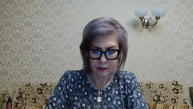 Snapshot of Elegant00Lady chatting on 7, 10, 2025 Elegant00Lady online show from 7, 10, 2025