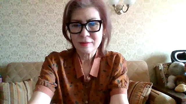 Elegant00Lady online show from 10, 2, 2026