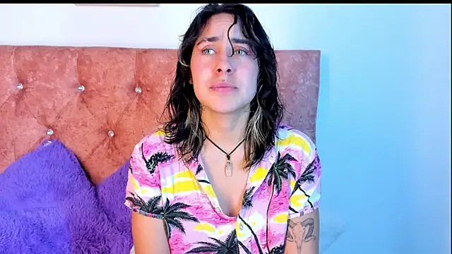 riley colors online show from 12, 3, 2025