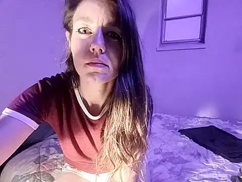 Snapshot of Missmesexycouple69 chatting on 25, 10, 2025 Missmesexycouple69 online show from 25, 10, 2025