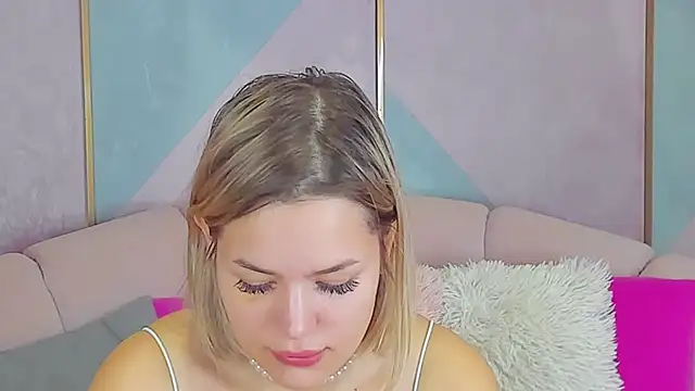 LIA KITTY online show from 3, 12, 2024