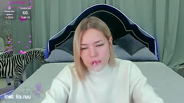 LIA KITTY online show from 6, 12, 2024