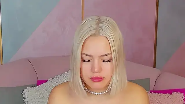 LIA KITTY online show from 13, 12, 2024