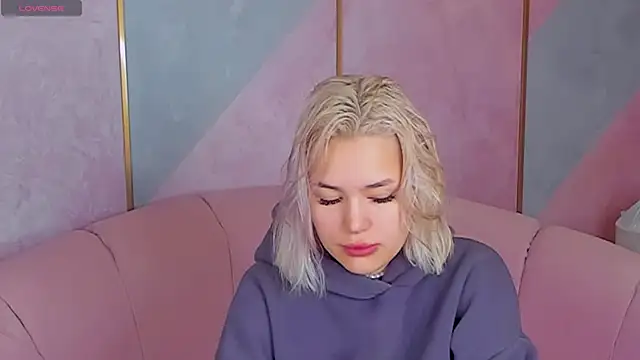 LIA KITTY online show from 16, 12, 2024