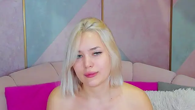 LIA KITTY online show from 17, 12, 2024